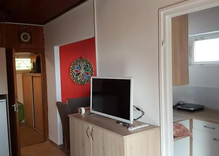 Fig Tree House * Lovas